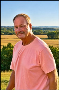 Michael Vacha, obituary — Ludvigsen Mortuary